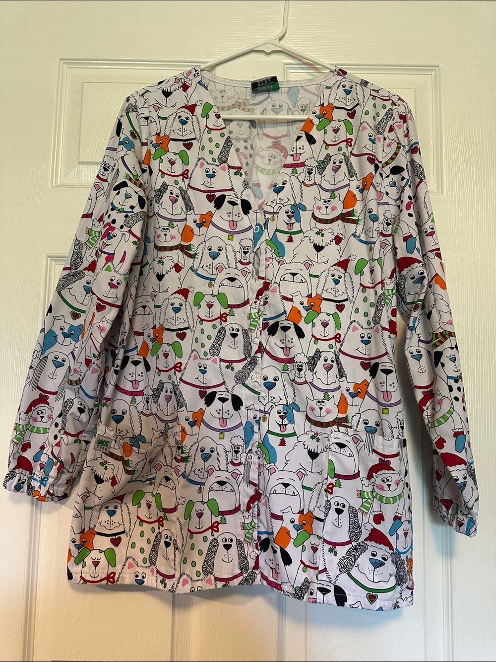 Women’s Cute Multicolor Dog Print Scrub Jacket SMALL